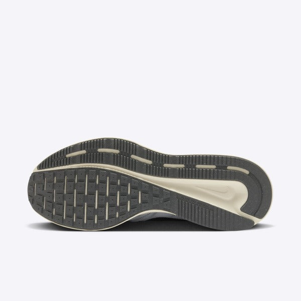 NIKE RUN SWIFT 3