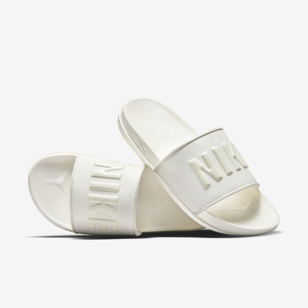 NIKE WMNS OFFCOURT SLIDE