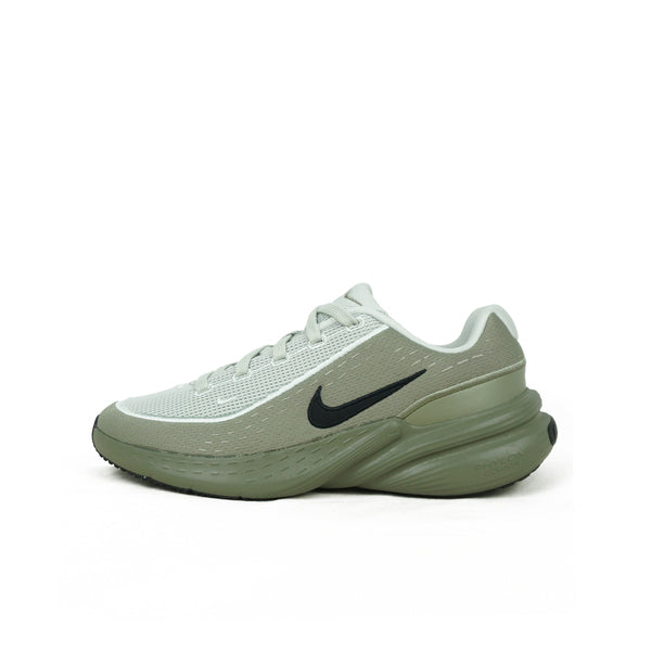 NIKE UPLIFT SC