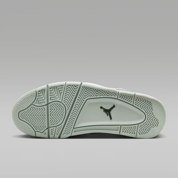 NIKE WMNS AIR JORDAN 4 RM