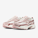 WMNS NIKE INITIATOR