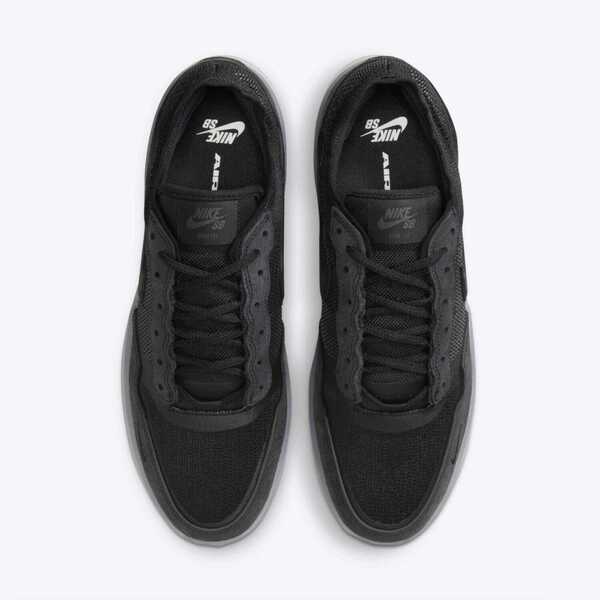 NIKE SB PS8