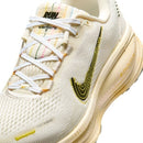 W NIKE VOMERO 18
