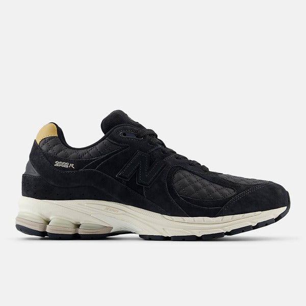 NEW BALANCE 2002R