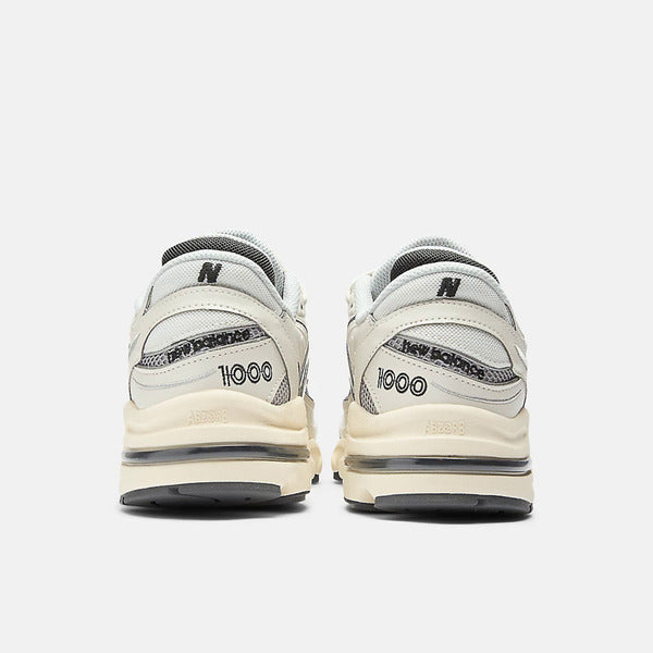 NEW BALANCE 1000