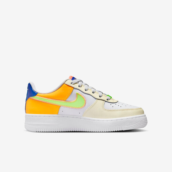 NIKE AIR FORCE 1 LV8 (GS)