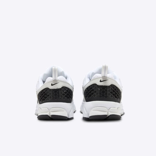 NIKE VOMERO 5 (GS)