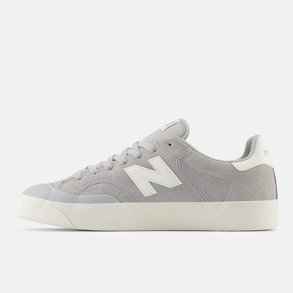 NEW BALANCE 100