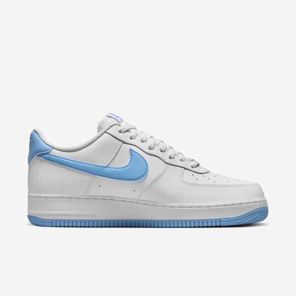 NIKE AIR FORCE 1 '07