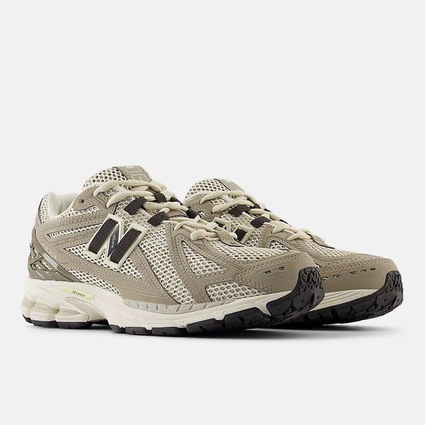 NEW BALANCE 1906R