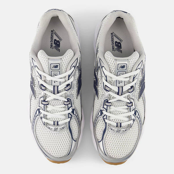 NEW BALANCE 740