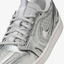 NIKE WMNS AIR JORDAN 1 MM LOW V3