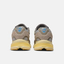 NEW BALANCE 2010