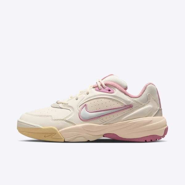 WMNS NIKE A.C.E.