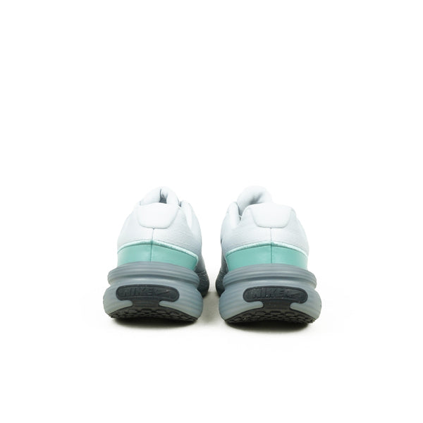 NIKE UPLIFT SC