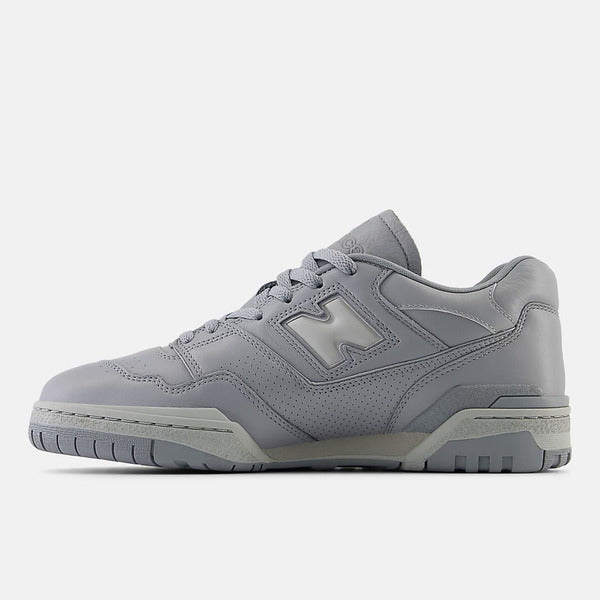 NEW BALANCE 550