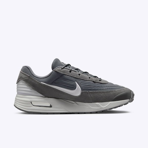 NIKE AIR MAX VERSE