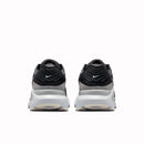 NIKE STRUCTURE 26