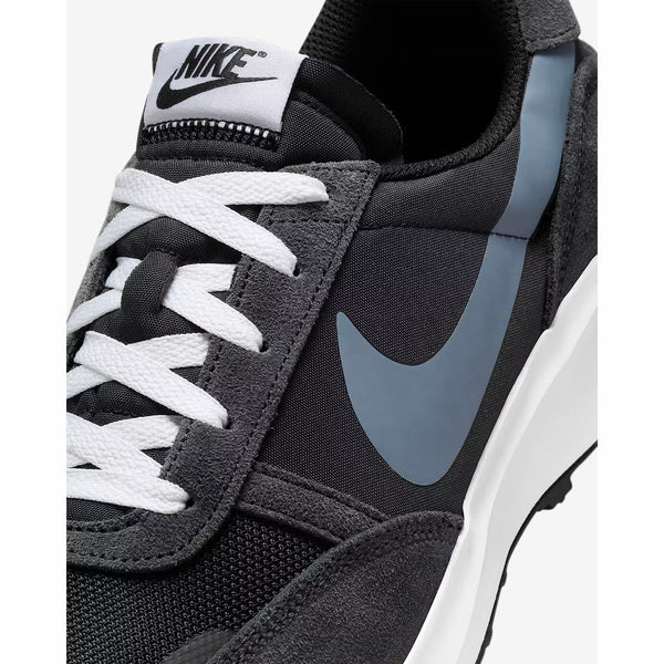 NIKE WAFFLE NAV