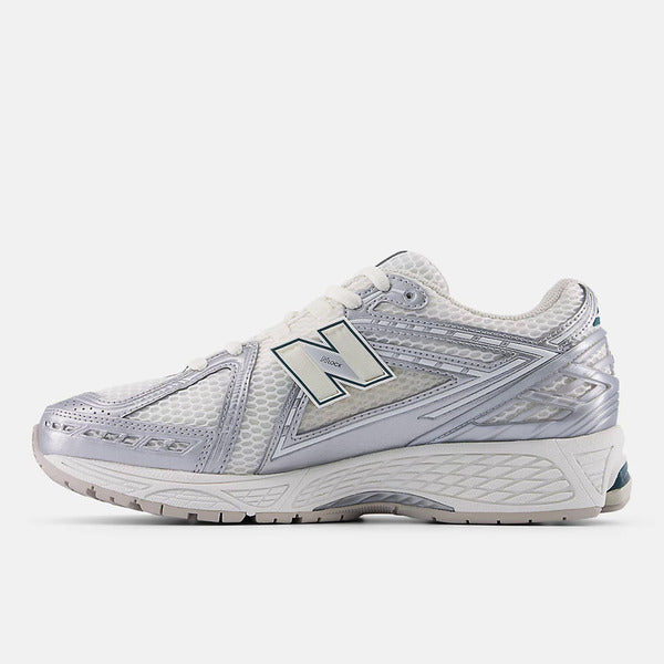 NEW BALANCE 1906R
