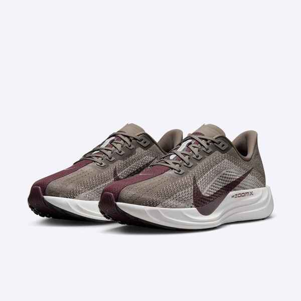 NIKE PEGASUS PLUS