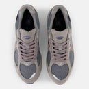 NEW BALANCE M2002RXV1