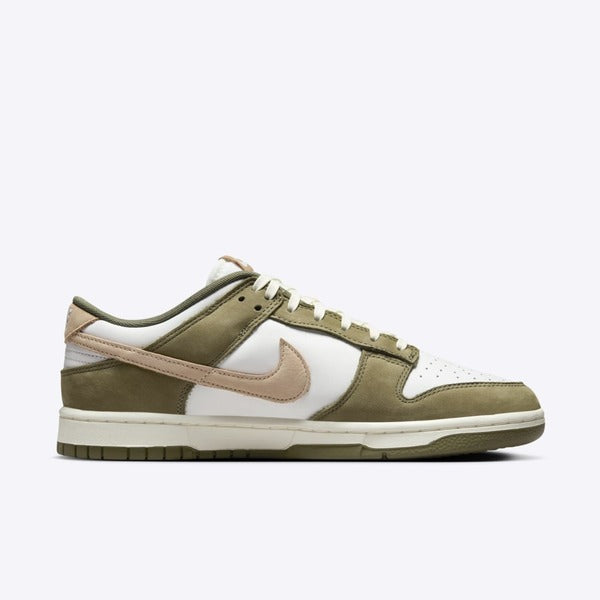 NIKE DUNK LOW RETRO PRM