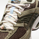 W NIKE AIR MAX MOTO 2K