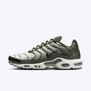 NIKE AIR MAX PLUS