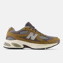 NEW BALANCE 2010
