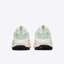 W NIKE VOMERO 18