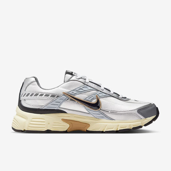 NIKE INITIATOR