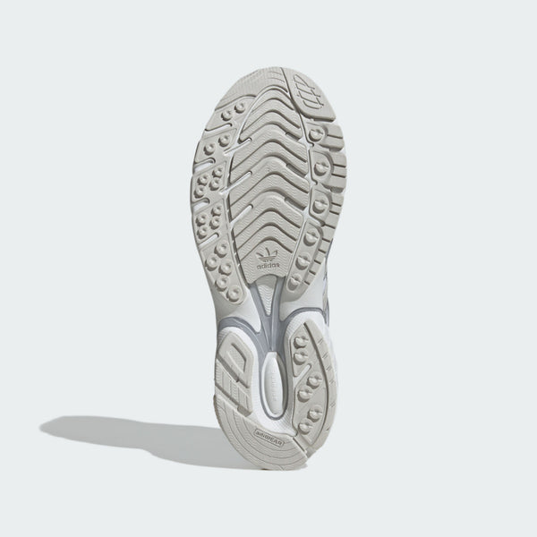 ADIDAS ADISTAR CUSHION