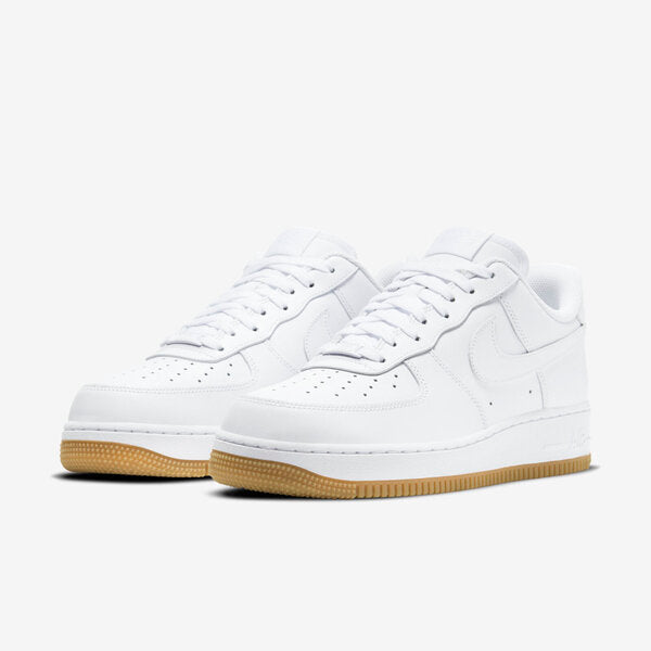 NIKE AIR FORCE 1 07