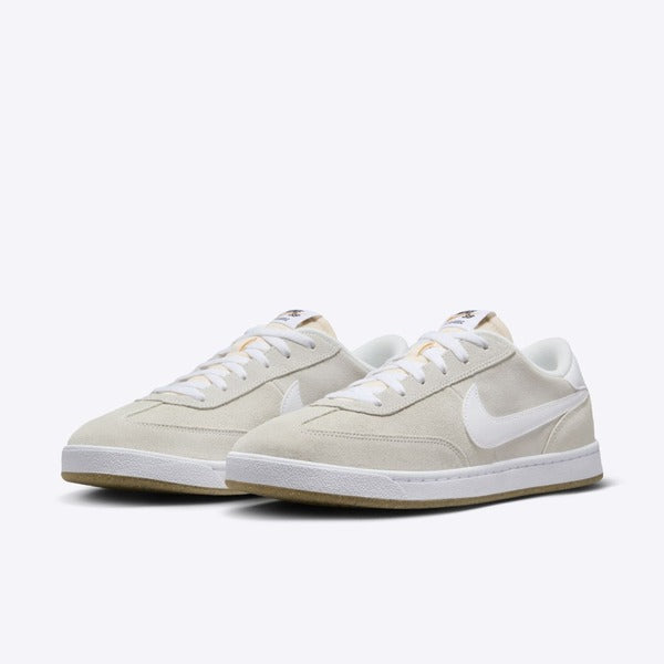 NIKE SB FC CLASSIC