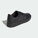 ADIDAS COURTBLOCK