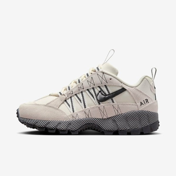 W NIKE AIR HUMARA