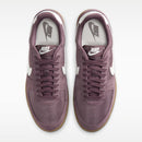 WMNS NIKE FIELD GENERAL