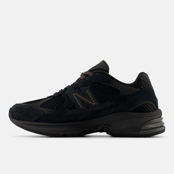 NEW BALANCE 2010