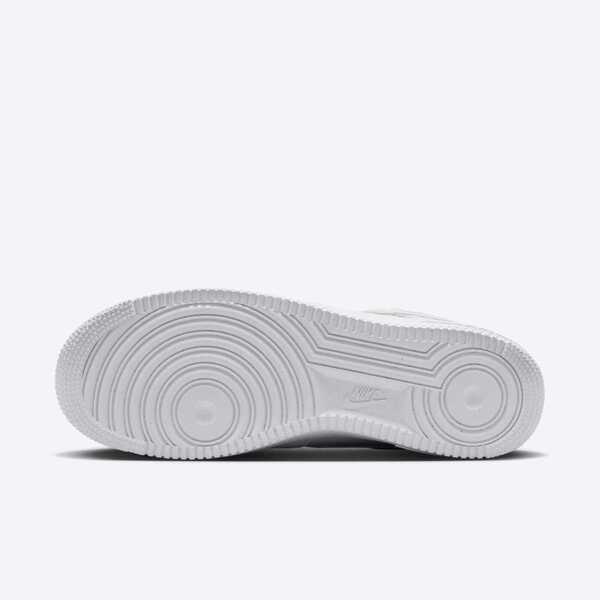 NIKE AIR FORCE 1 07 LX