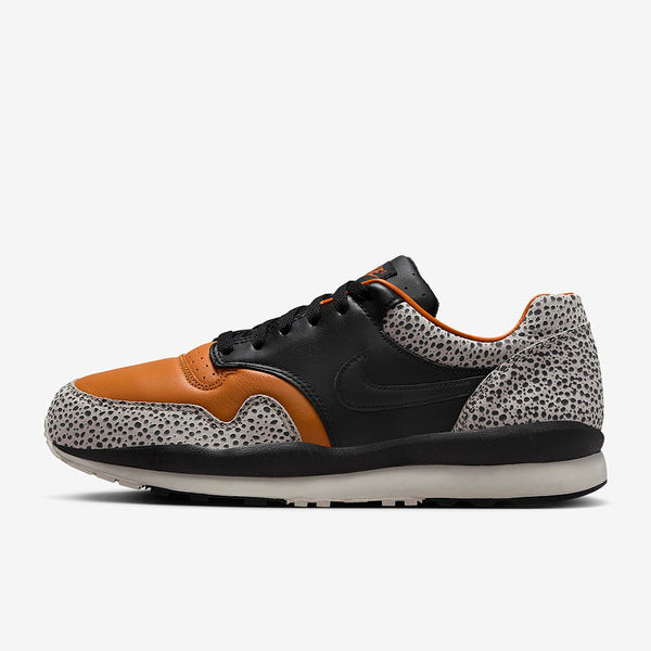 NIKE AIR SAFARI