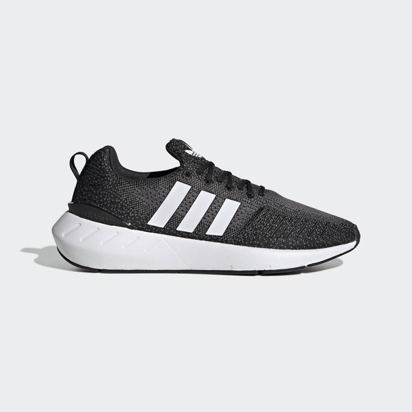 ADIDAS SWIFT RUN 22