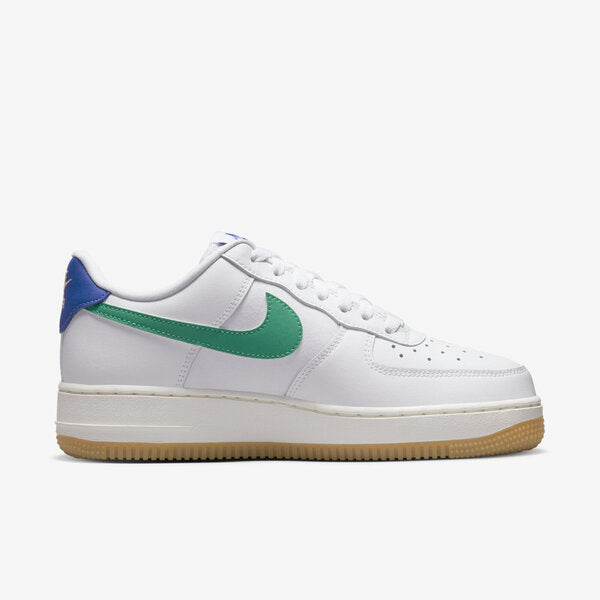 NIKE WMNS AIR FORCE 1 07