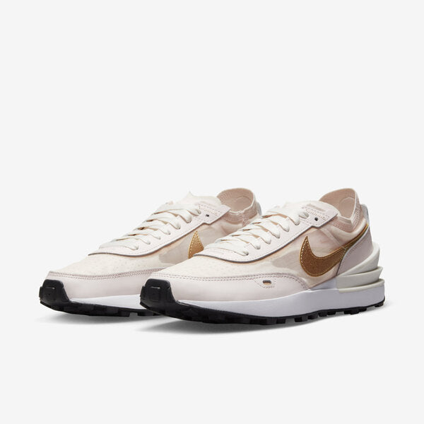 NIKE W WAFFLE ONE ESS