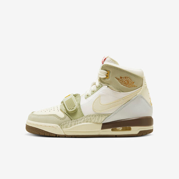 NIKE AIR JORDAN LEGACY 312 (GS)