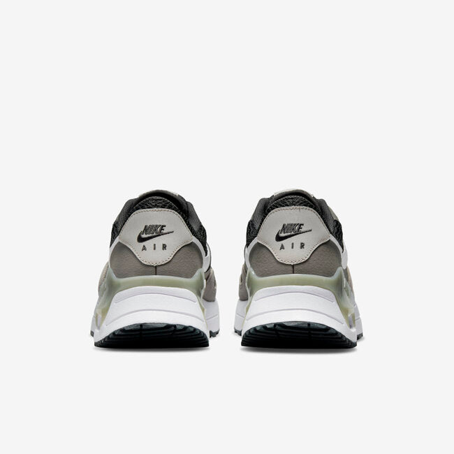 NIKE AIR MAX SYSTM