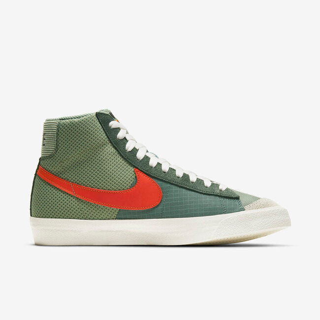 NIKE BLAZER MID 77