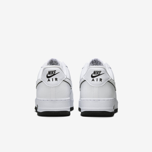 NIKE AIR FORCE 1 '07