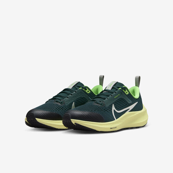 NIKE AIR ZOOM PEGASUS 40 GS