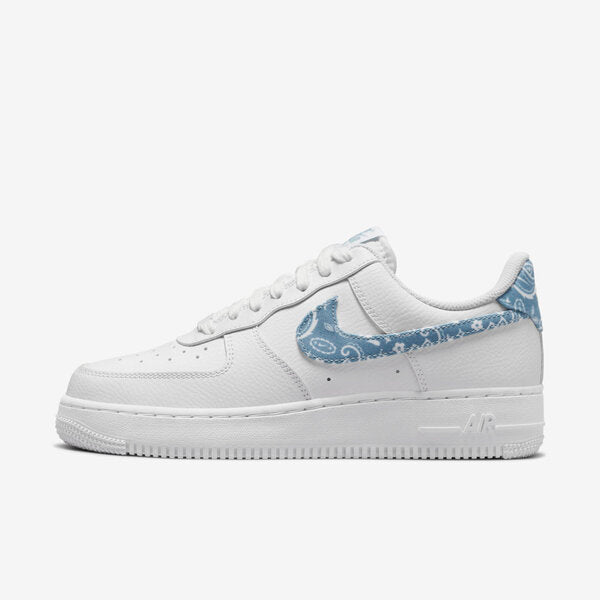 NIKE WMNS AIR FORCE 1 07 ESS